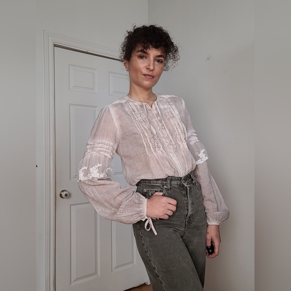 Liu Jo Elegant Cream Blouse with Lace Details